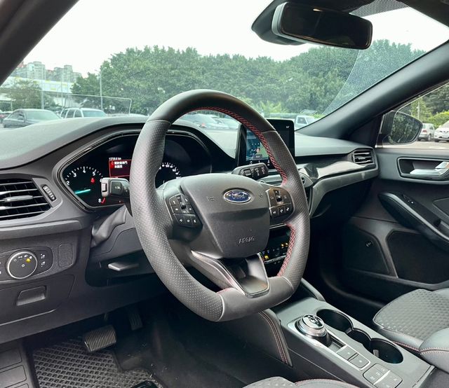 FORD福特 FOCUS  第11張相片