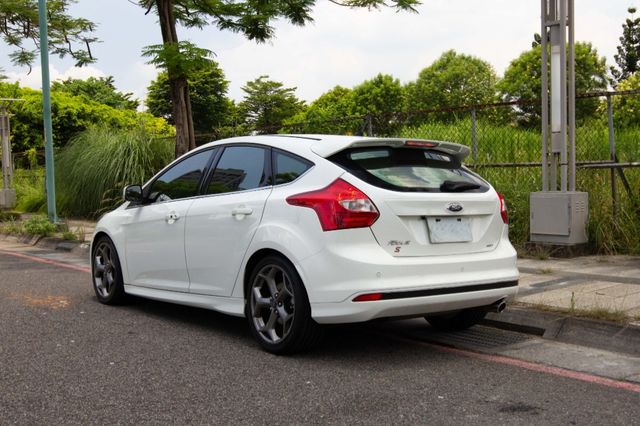 FORD福特 FOCUS  第7張相片