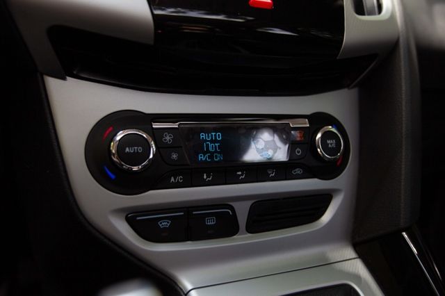 FORD福特 FOCUS  第14張相片