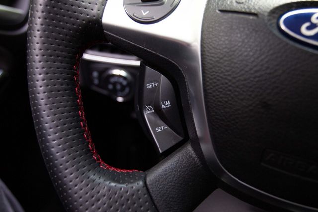 FORD福特 FOCUS  第15張相片