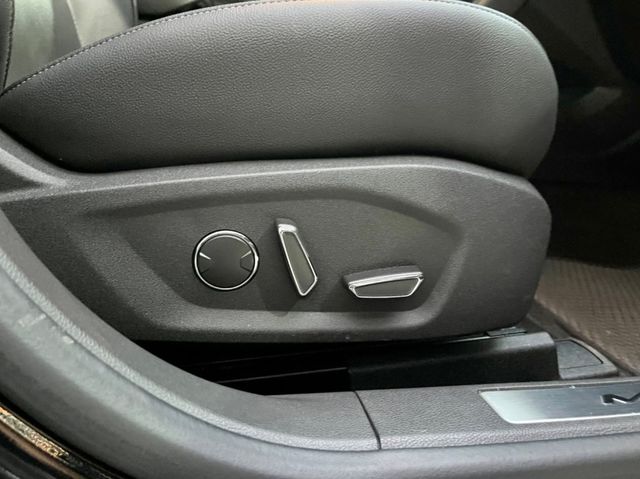 FORD福特 MONDEO  第14張相片