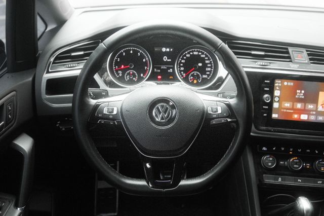 VOLKSWAGEN福斯 TOURAN  第13張相片