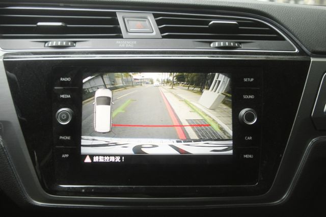 VOLKSWAGEN福斯 TOURAN  第18張相片