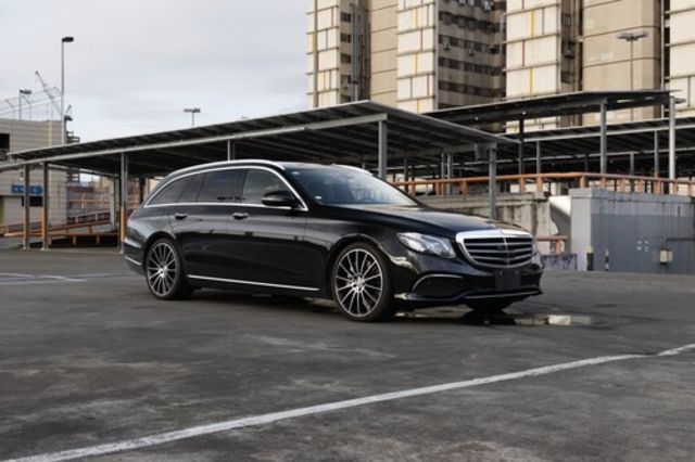 M-BENZ賓士 E400  第4張相片