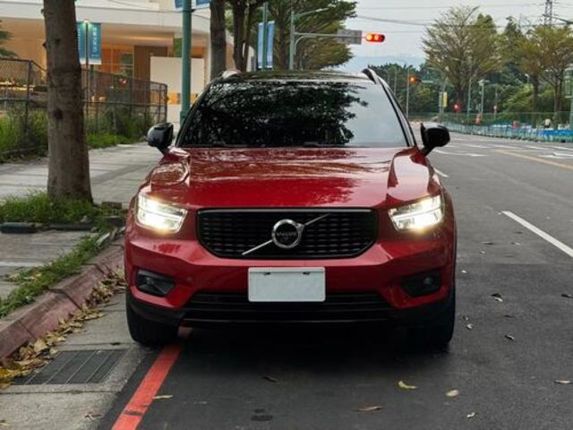 VOLVO富豪 XC40  第2張相片