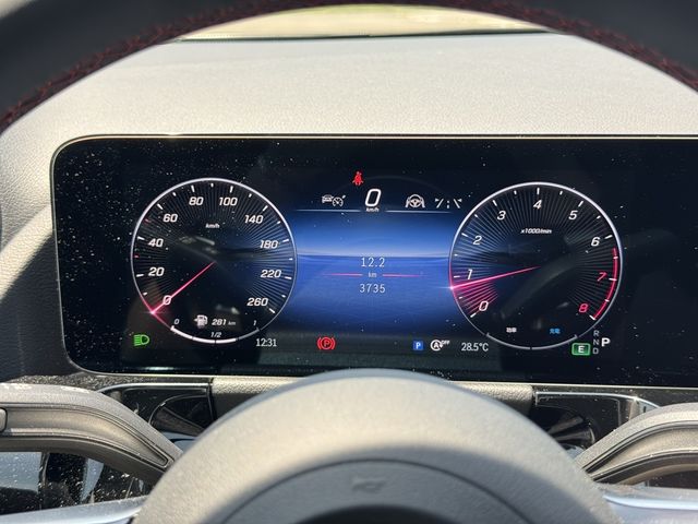 M-BENZ賓士 GLA200  第13張相片