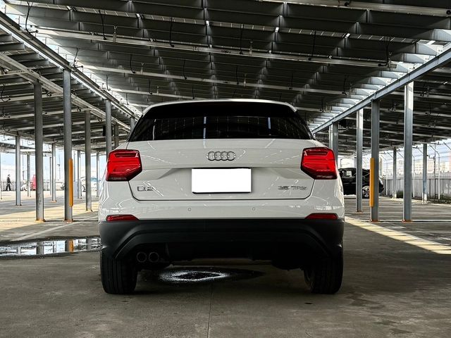 AUDI奧迪 Q2 35 TFSI  第4張相片
