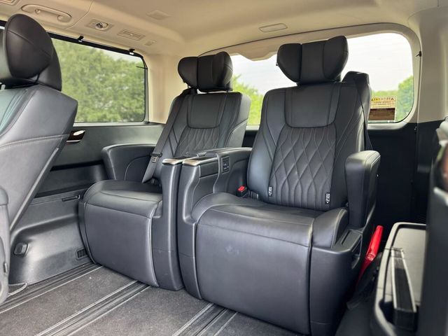 TOYOTA豐田 GRANVIA  第8張相片