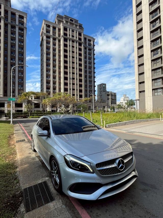 M-BENZ賓士 A180  第2張相片