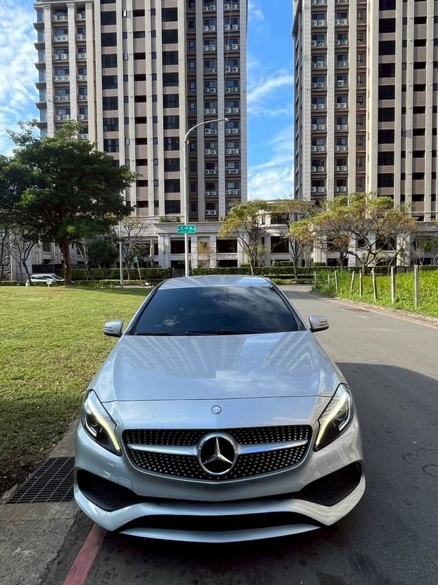 M-BENZ賓士 A180  第3張相片