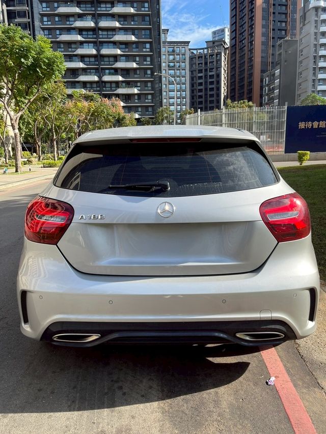 M-BENZ賓士 A180  第4張相片
