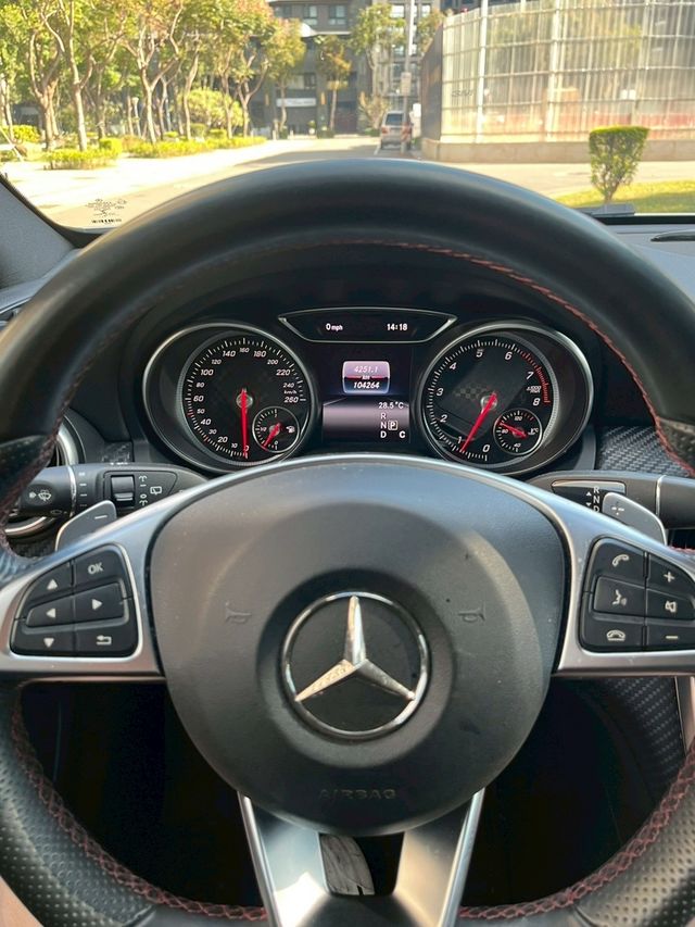 M-BENZ賓士 A180  第8張相片