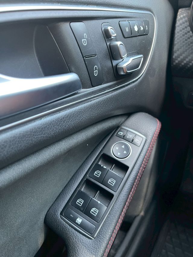 M-BENZ賓士 A180  第10張相片