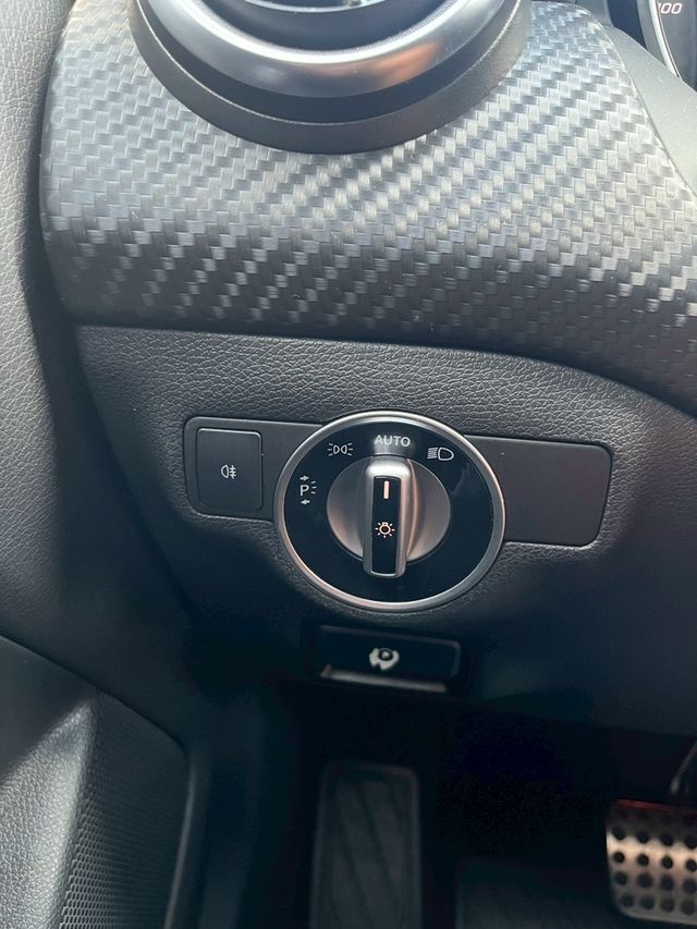 M-BENZ賓士 A180  第12張相片