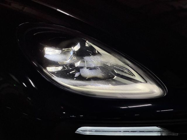 PORSCHE保時捷 MACAN  第8張相片