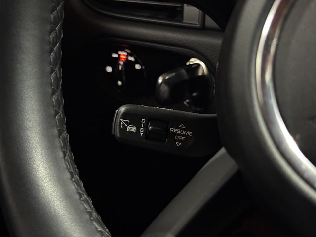 PORSCHE保時捷 MACAN  第15張相片