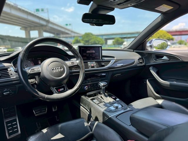AUDI奧迪 S6  第5張相片