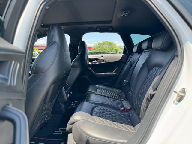 AUDI奧迪 S6  第10張相片