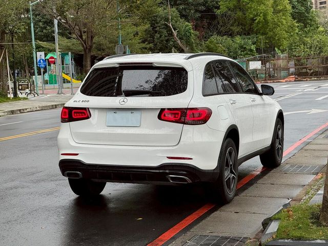 M-BENZ賓士 GLC300  第2張相片