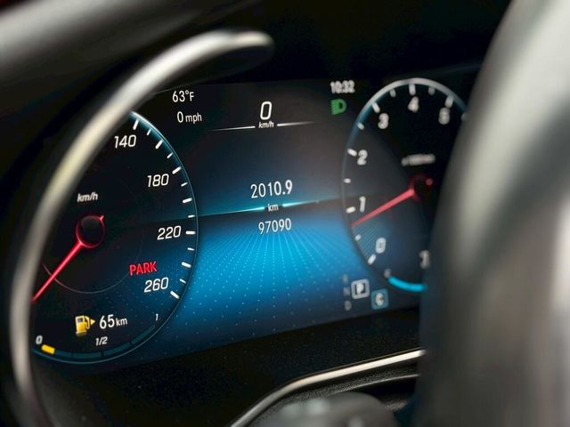 M-BENZ賓士 GLC300  第10張相片