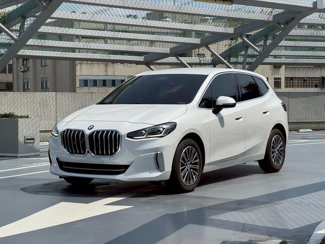 BMW寶馬 218I  第1張相片