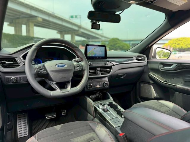 FORD福特 KUGA  第5張相片