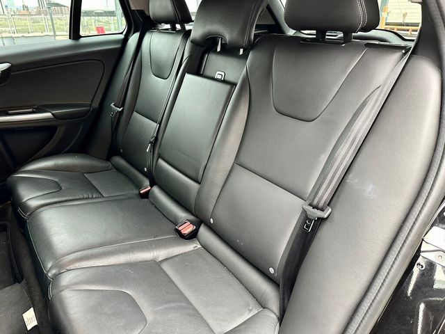 VOLVO富豪 V60  第8張相片