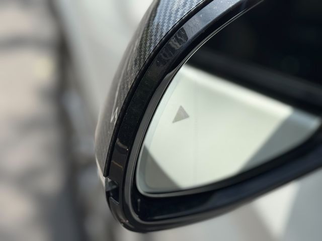 BMW寶馬 X4 XDRIVE20I  第10張相片