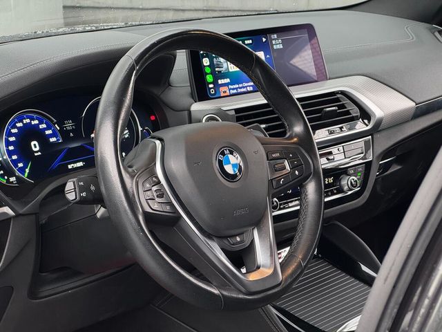 BMW寶馬 X4 M40I  第9張相片
