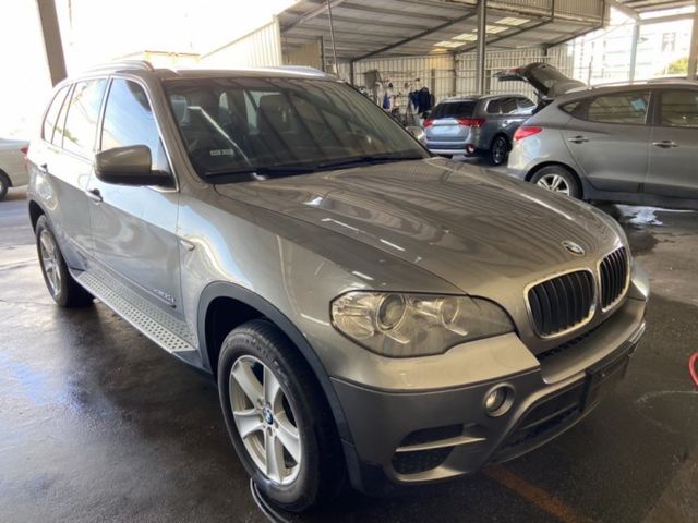 Bmw 寶馬x5 13年中古車的價格 Findcar 找車網