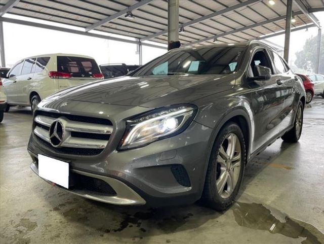 Benz 賓士gla Class 中古車的價格 Findcar 找車網