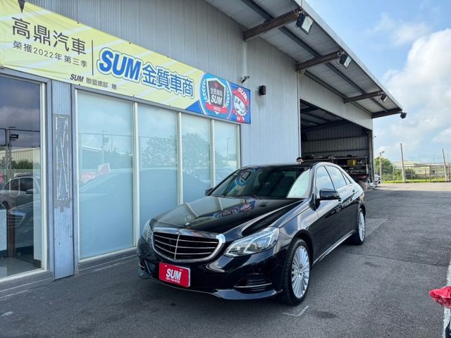 總代理.Elegance.4摸門.恆溫.天窗.腳踏尾門.定速.安卓.倒車.前後行錄  第1張相片