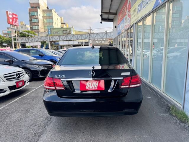 總代理.Elegance.4摸門.恆溫.天窗.腳踏尾門.定速.安卓.倒車.前後行錄  第5張相片
