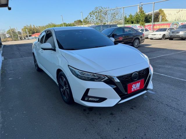 尊爵智駕版  ABS.IKEY.SRS.盲點.循跡.摸門.定速.車道偏移.環景.恆溫.鋁圈.ACC  第3張相片