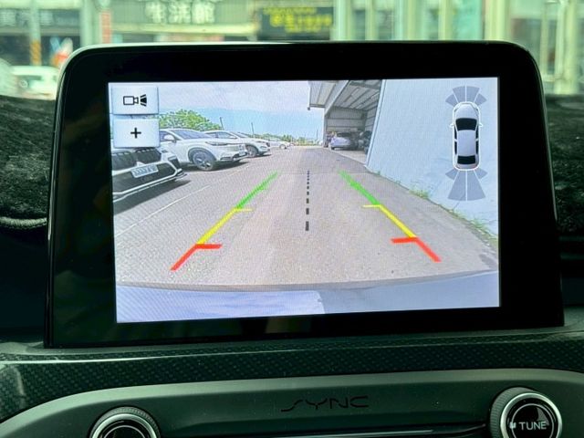 ST-LINE ACC跟車 空力套件 IKEY.摸門.衛導.恆溫.倒車.抬顯.B&O音響  第17張相片