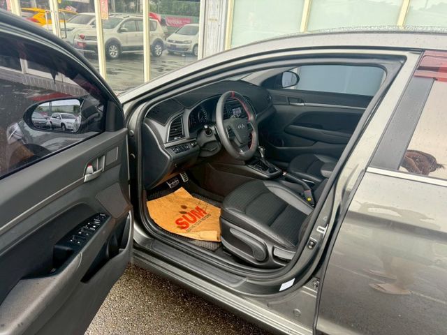 IKEY.恆溫.ABS.SRS.定速.循跡.盲點.鋁圈  第8張相片