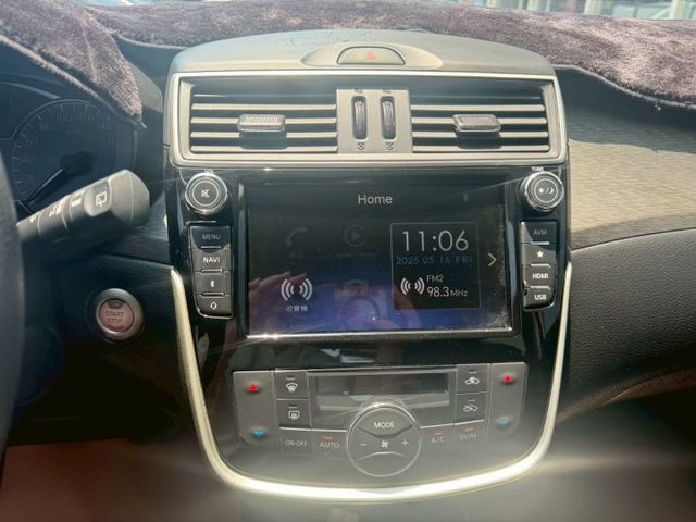 IKEY.ABS.SRS.盲點.衛導.循跡.摸門.定速.環景.恆溫.鋁圈  第14張相片