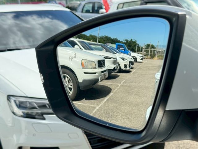 IKEY.電座椅.環景.恆溫.電尾門.ACC.定速.循跡.盲點.鋁圈  第8張相片