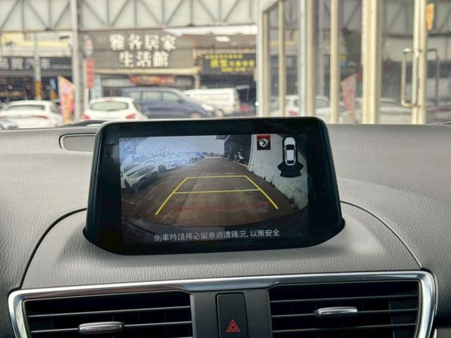 ABS.SRS.IKEY.衛導.循跡.恆溫.鋁圈.車偏.定速.摸門  第16張相片