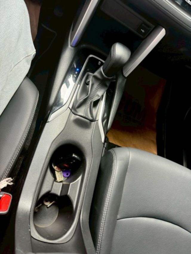 IKEY.恆溫.ABS.SRS.ACC.定速.車偏.循跡.鋁圈.  第14張相片