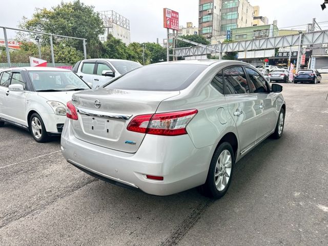 IKEY.ABS.SRS.衛導.摸門.定速.恆溫.鋁圈  第3張相片