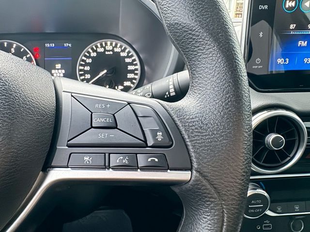 IKEY.ABS.SRS.還景.恆溫.ACC.定速.車偏.循跡.盲點.鋁圈  第9張相片