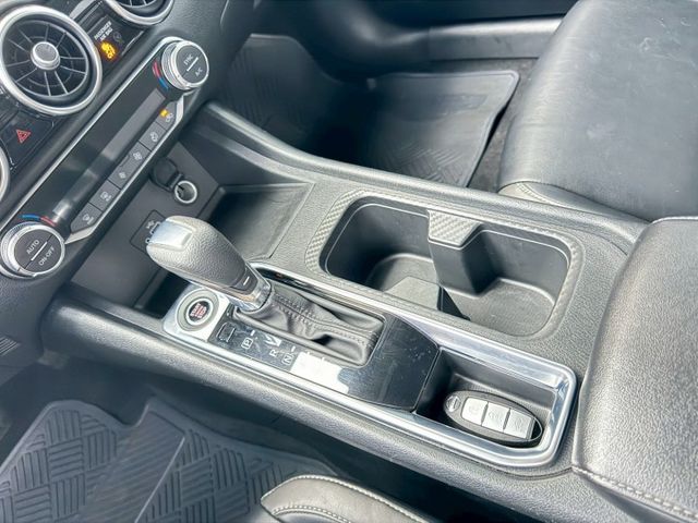 IKEY.ABS.SRS.還景.恆溫.ACC.定速.車偏.循跡.盲點.鋁圈  第15張相片