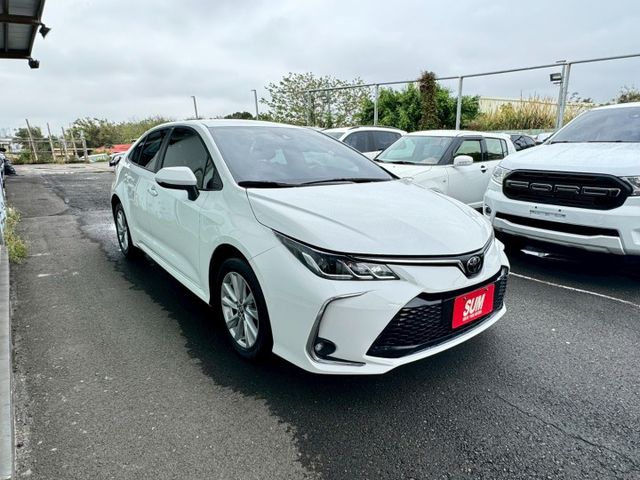 IKEY.ABS.盲點.SRS.循跡.摸門.定速.車偏.ACC.鋁圈.恆溫.  第2張相片