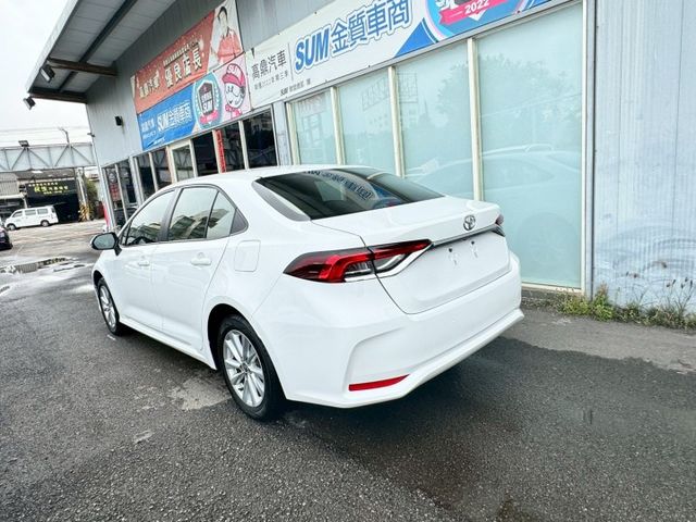 IKEY.ABS.盲點.SRS.循跡.摸門.定速.車偏.ACC.鋁圈.恆溫.  第4張相片