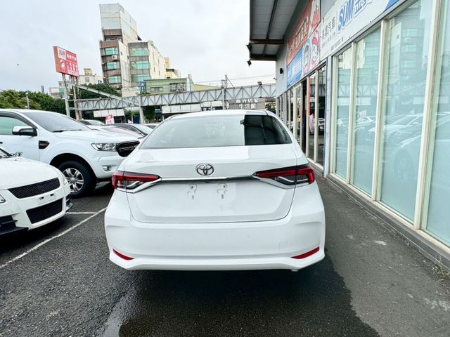 IKEY.ABS.盲點.SRS.循跡.摸門.定速.車偏.ACC.鋁圈.恆溫.  第5張相片