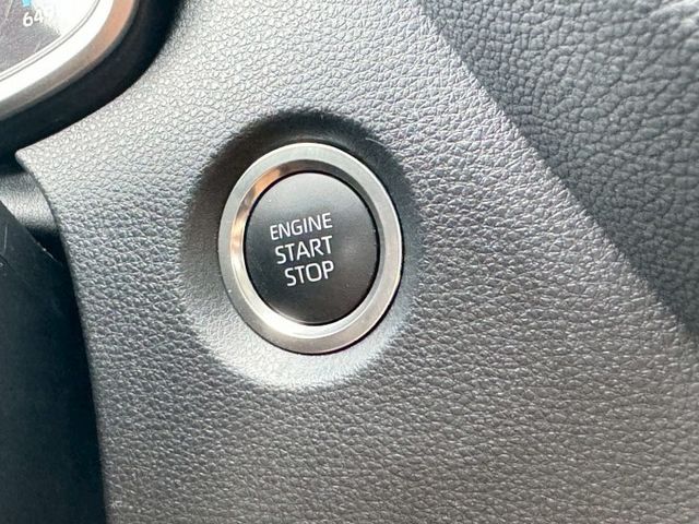 IKEY.ABS.盲點.SRS.循跡.摸門.定速.車偏.ACC.鋁圈.恆溫.  第11張相片