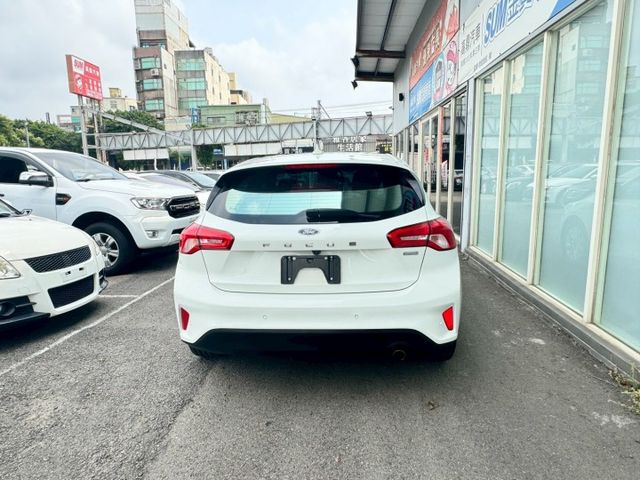 FOCUS 5D  第8張相片