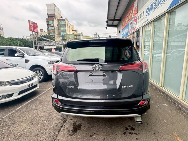 RAV4  第8張相片