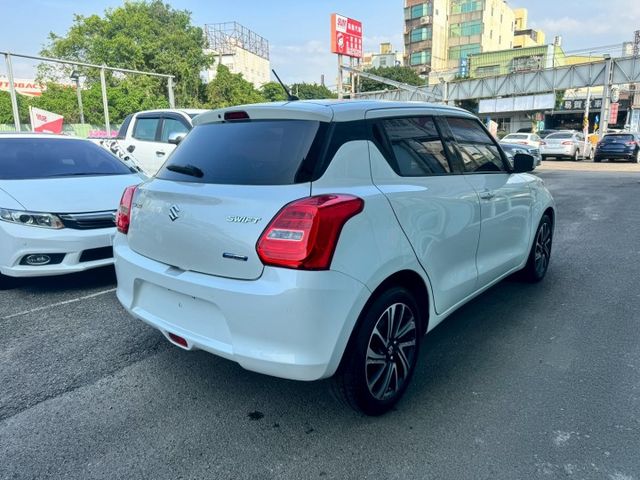 IKEY.恆溫.ABS.SRS.ACC.換撥.定速.車偏.循跡.盲點.鋁圈  第4張相片